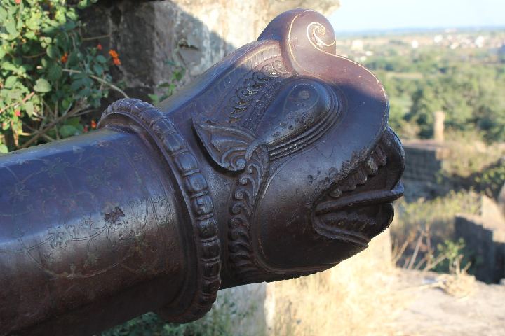 Basavakalyan Fort Kadak Bijli Tope Canon