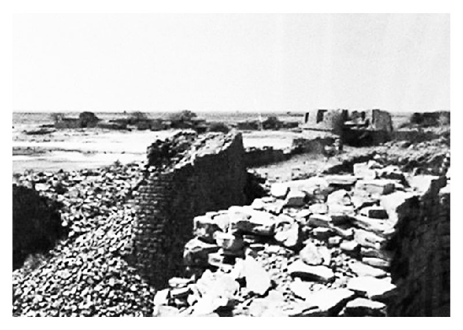 Practoor fort Entrance in 1980 5